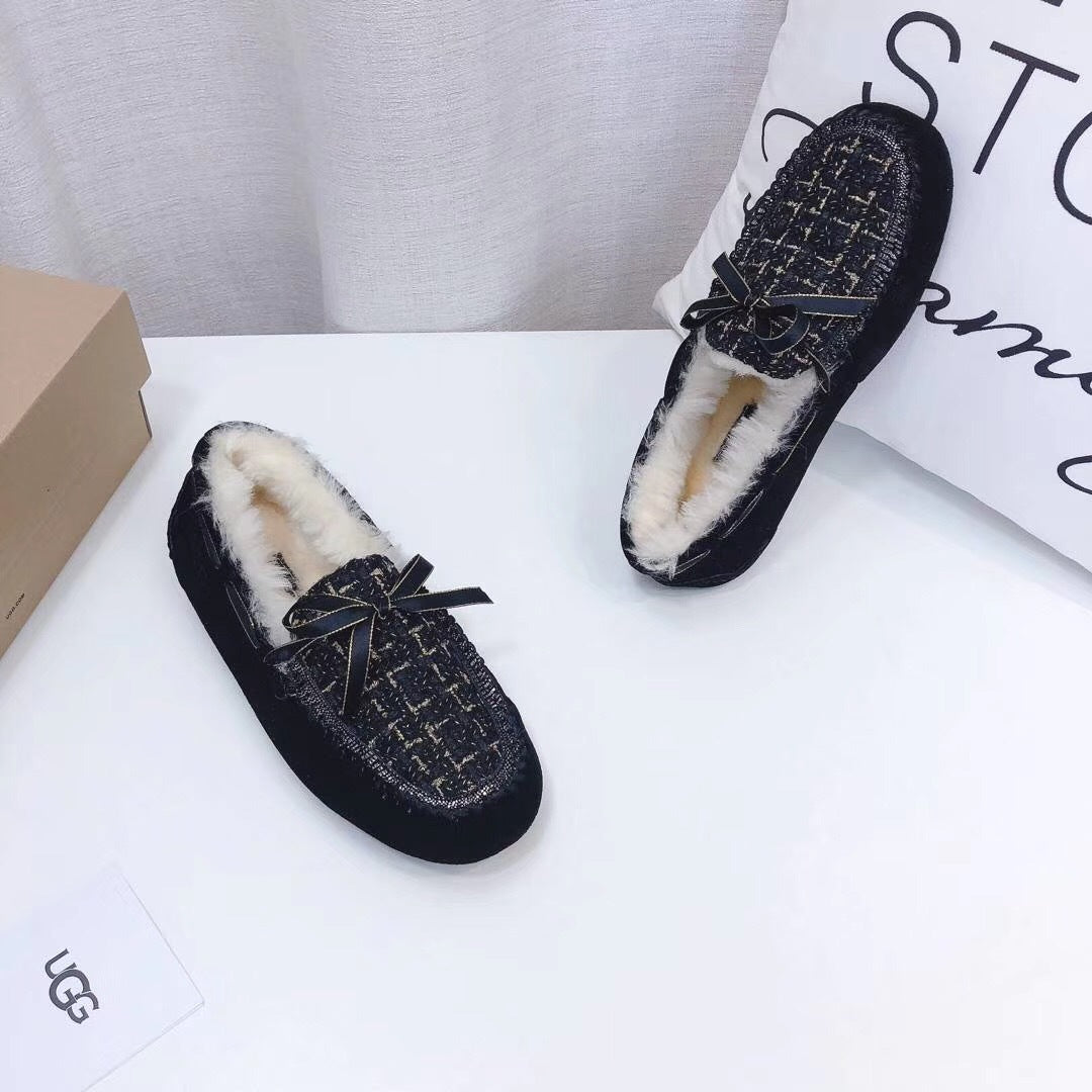 Black Chic Moccasin Loafers | Style 5623
