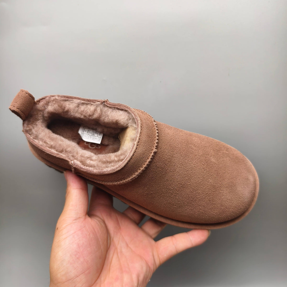 Women's Mu Pink Classic Slip-On Shoes | 3891