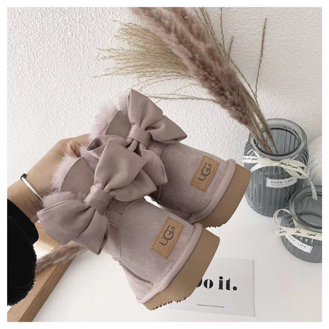 Twilight Pink Bow-Detail Ankle Boots | 3130