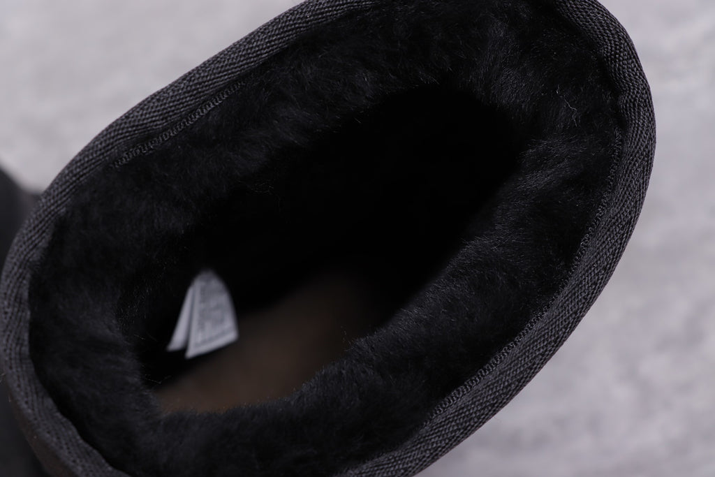 Black Classic Short II Boots 2.0 | Style 6223