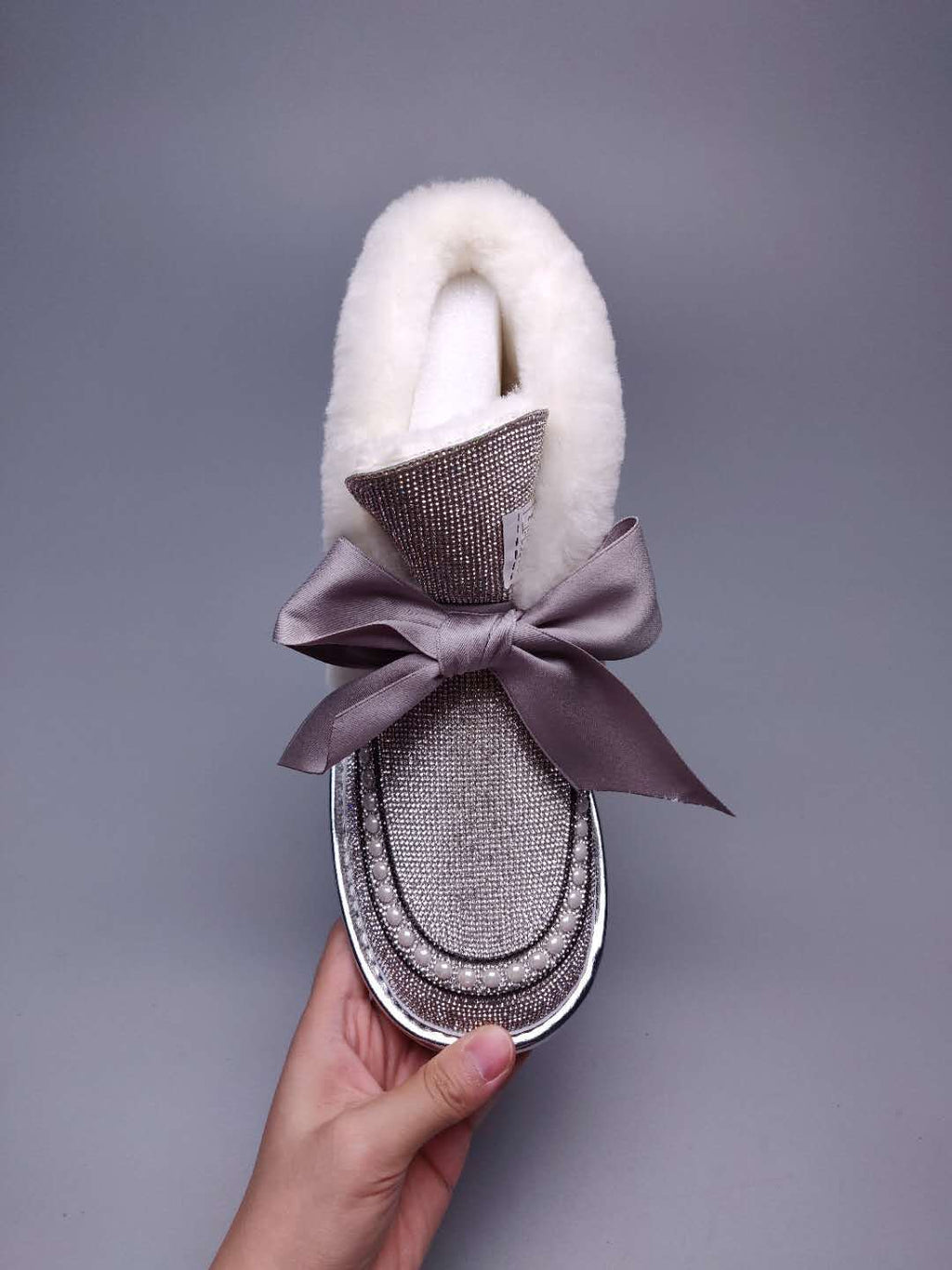 White & Silver Daisy Rhinestone & Ribbon Detail Shoes | Style 7888