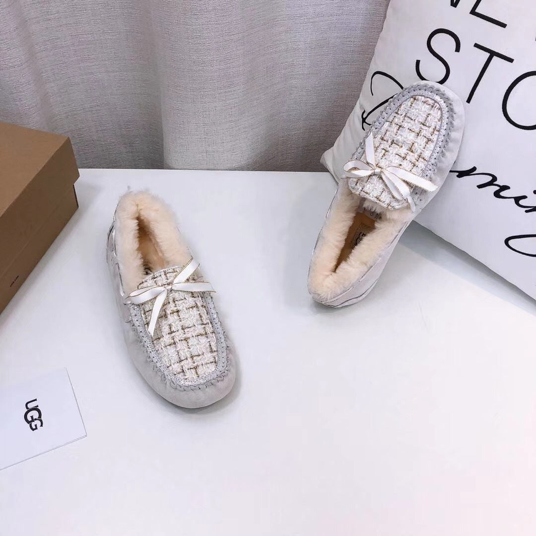 Pearl White Chic Moccasin Loafers | Style 5623