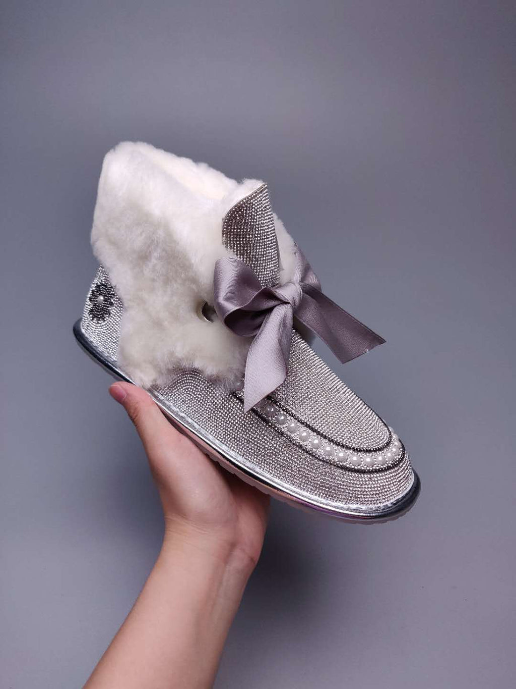 White & Silver Daisy Rhinestone & Ribbon Detail Shoes | Style 7888