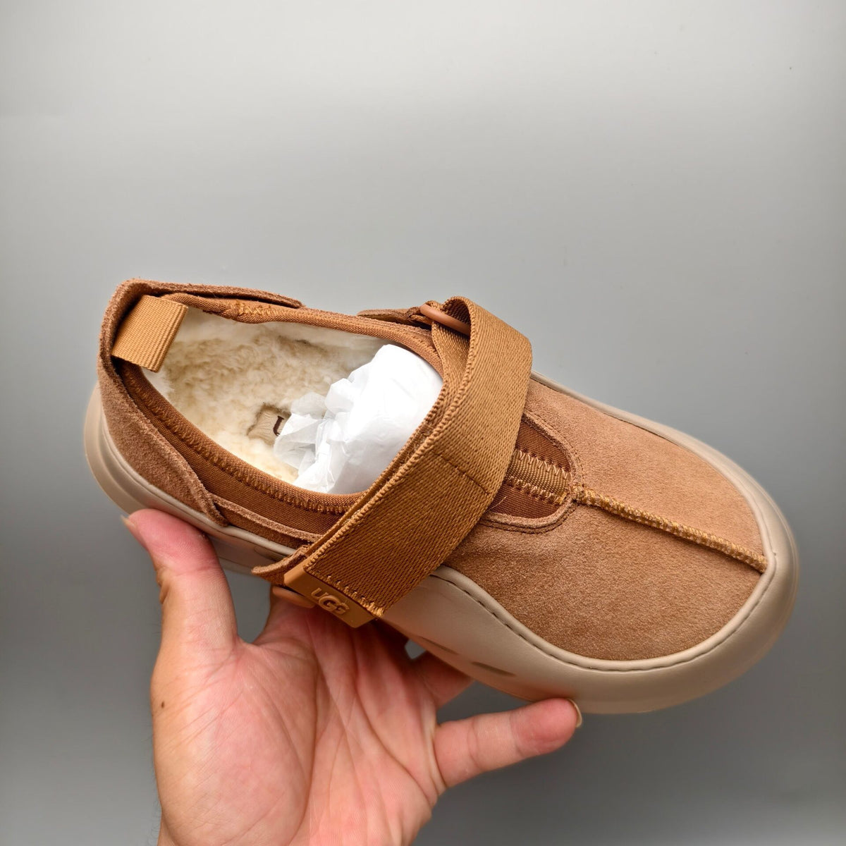 Chestnut Unisex Slip-On Casual Shoes | Style 7550