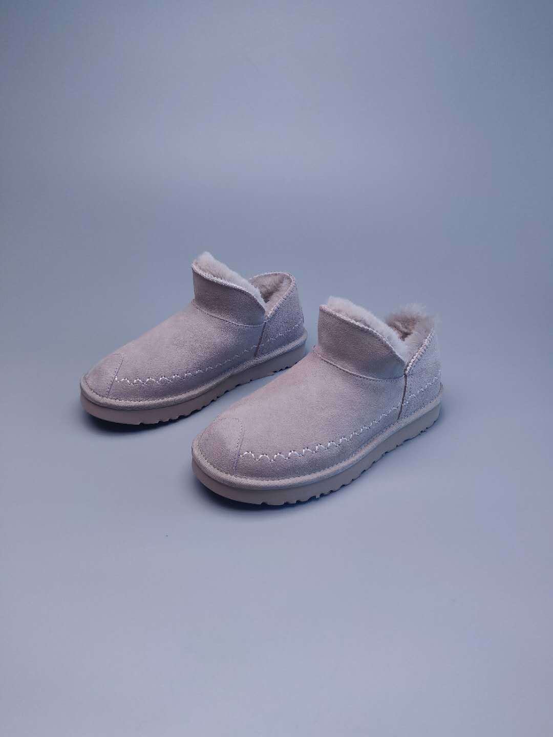 Classic Gray Ankle Boots | 0888