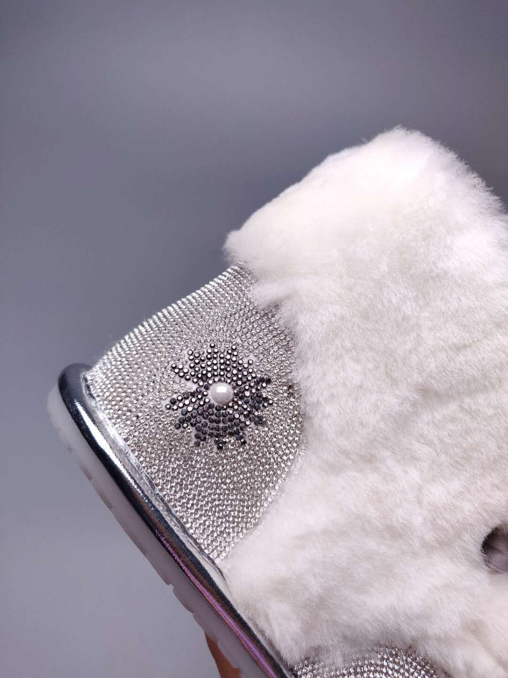 White & Silver Daisy Rhinestone & Ribbon Detail Shoes | Style 7888