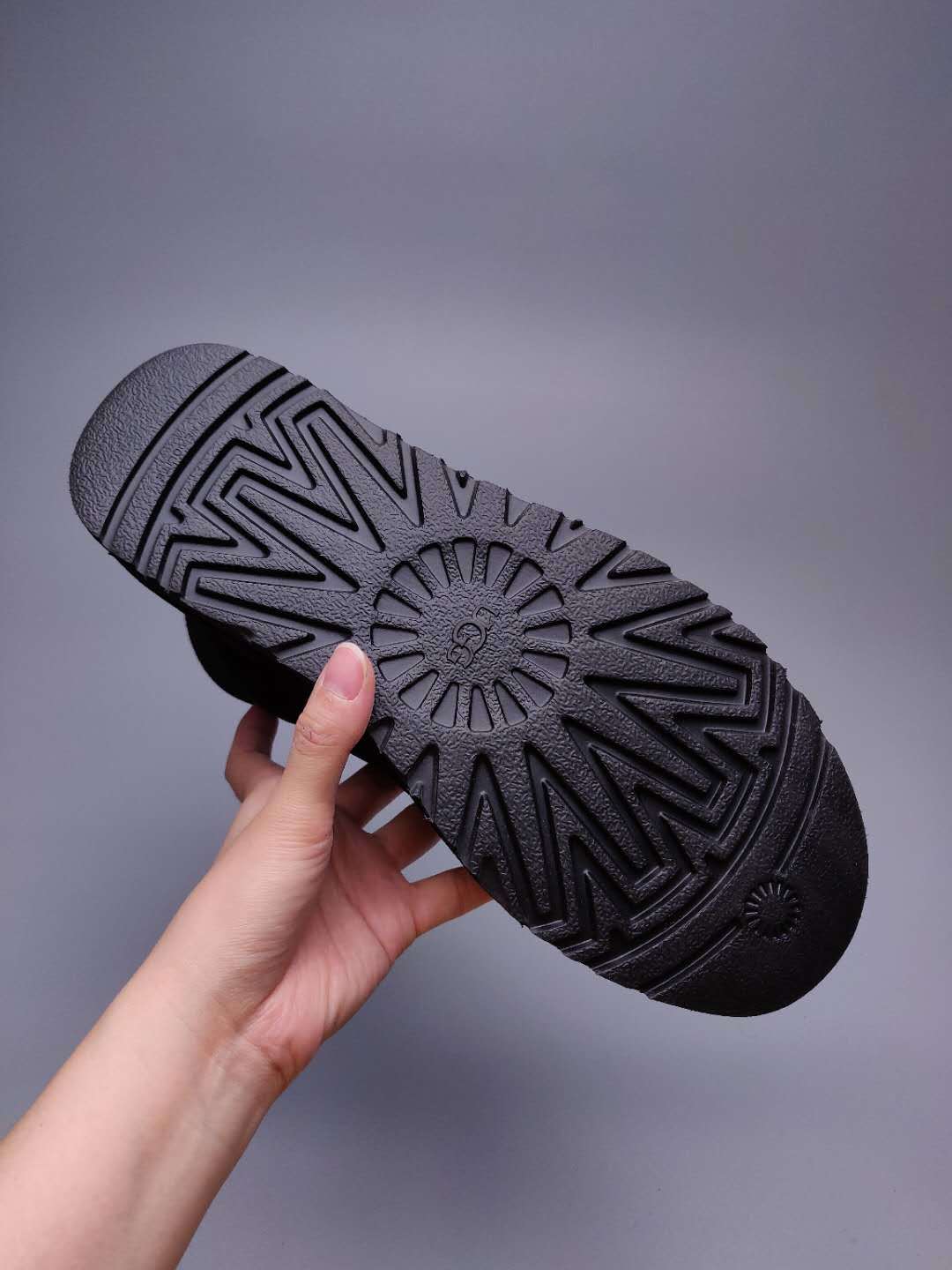 Men's Black Lace-Up Casual Shoes | 2991