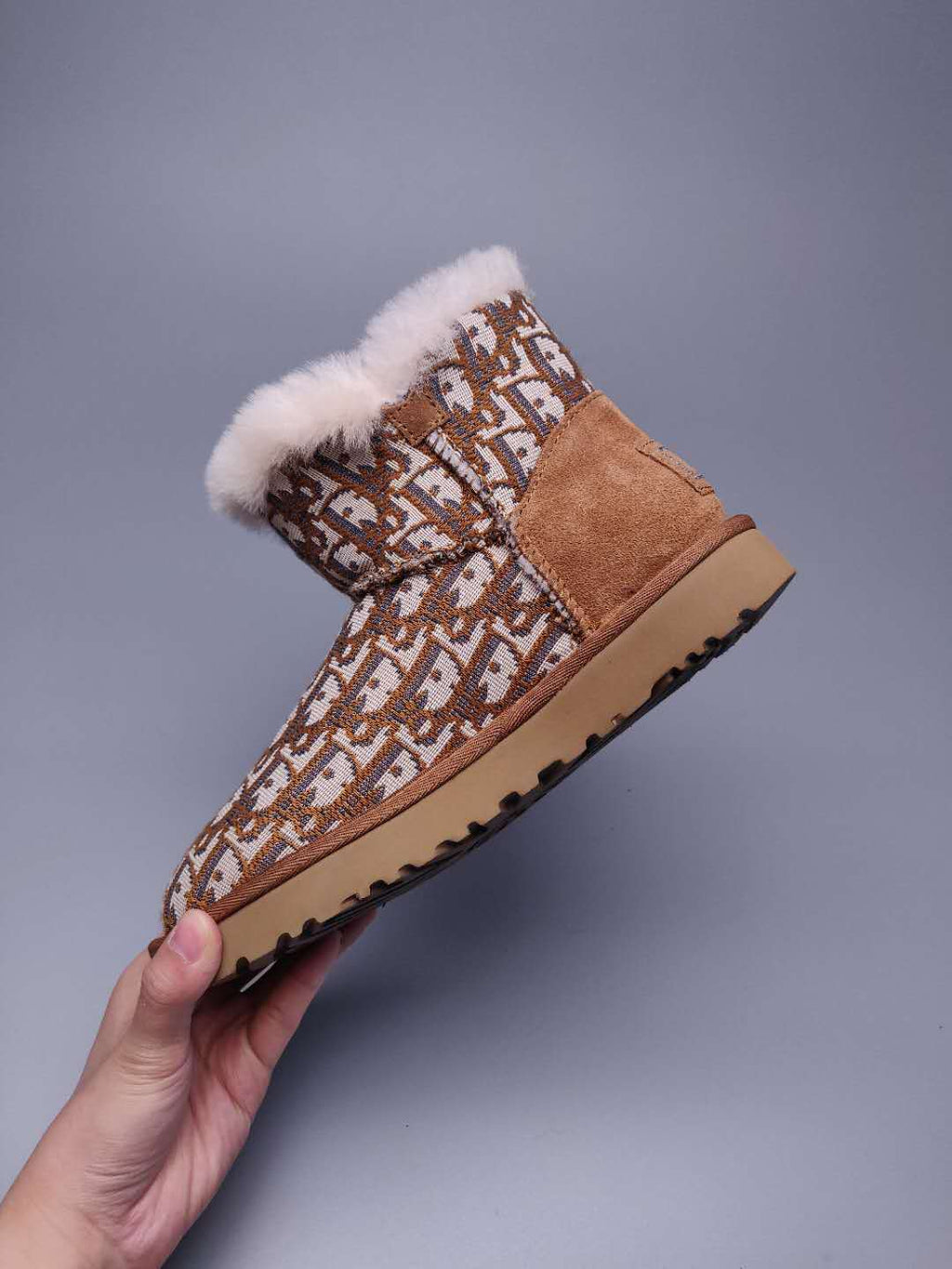 Chestnut Fabric-Texture Shoes | Style 6554
