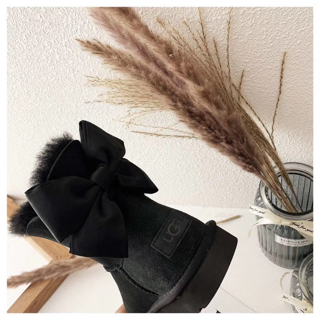 Black Bow-Detail Ankle Boots | 3130