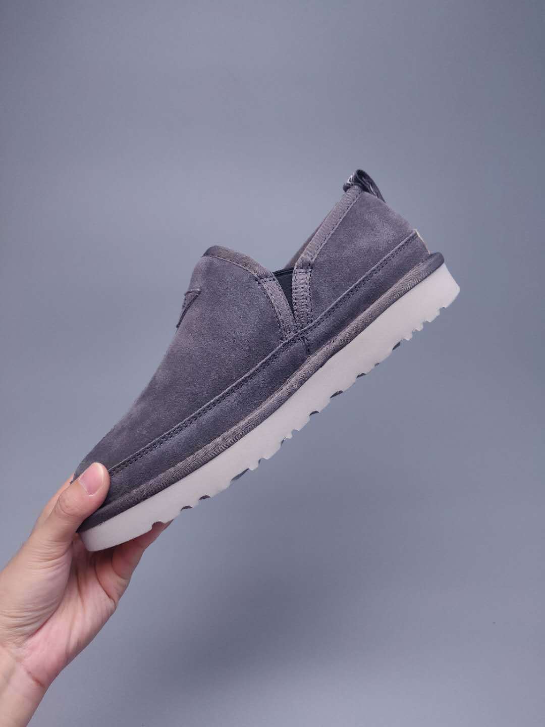 Men's Gray Low-Top Slip-On Shoes | 3455