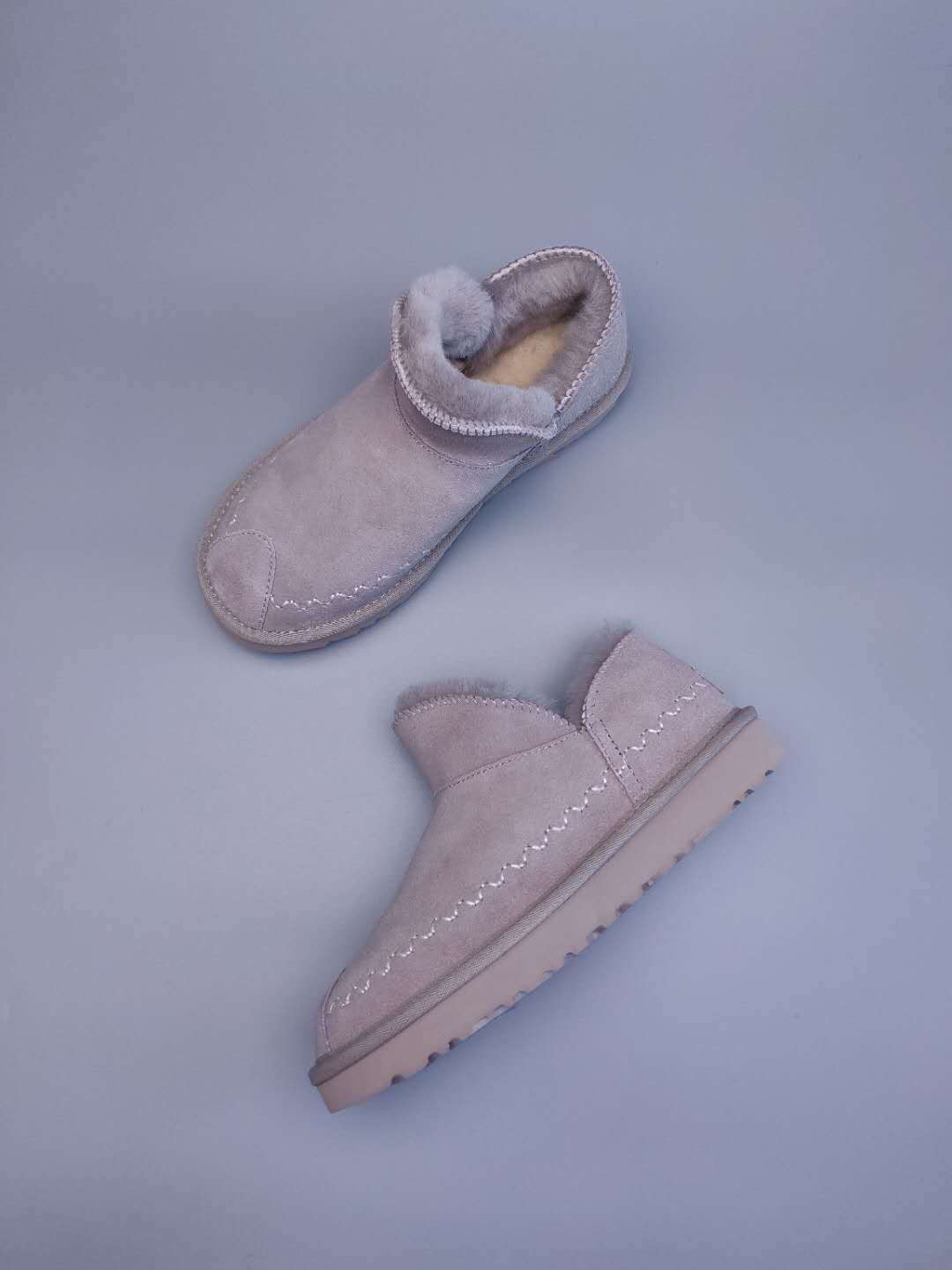 Classic Gray Ankle Boots | 0888