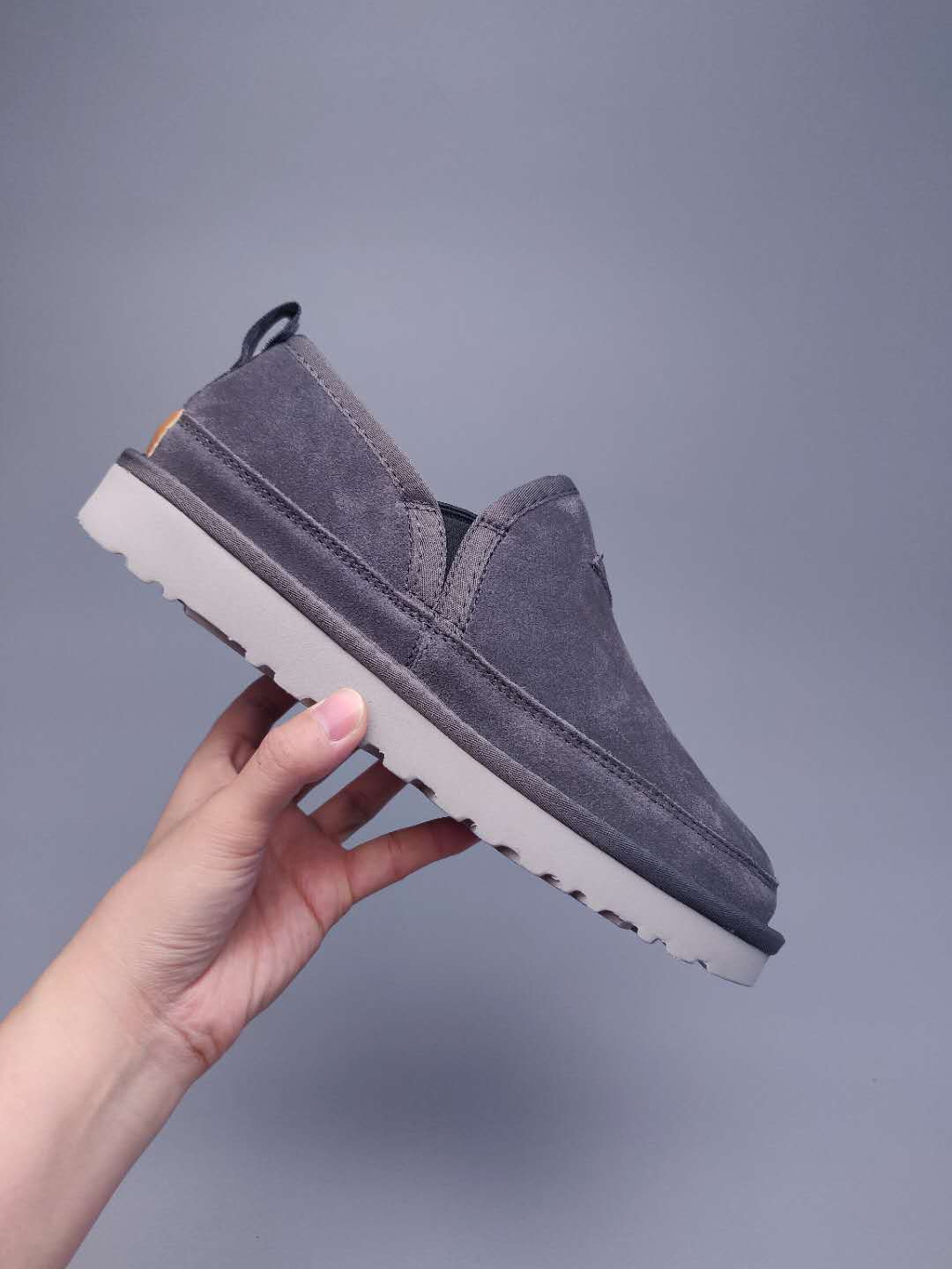 Men's Gray Low-Top Slip-On Shoes | 3455