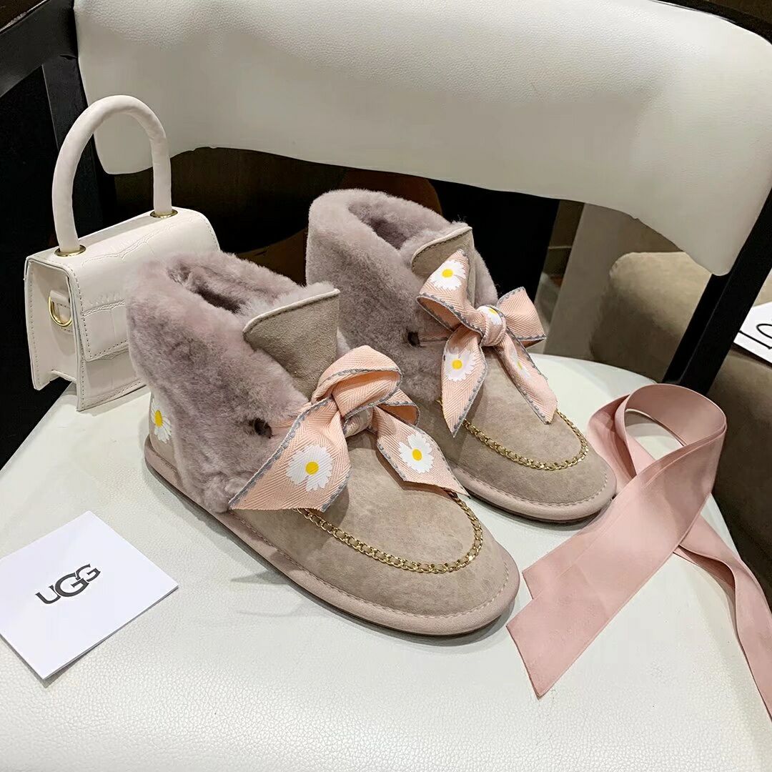 Dusk Pink Daisy Chain & Ribbon Detail Shoes | Style 7888