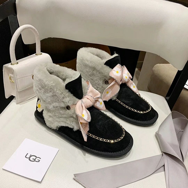 Black Daisy Chain & Ribbon Detail Shoes | Style 7888